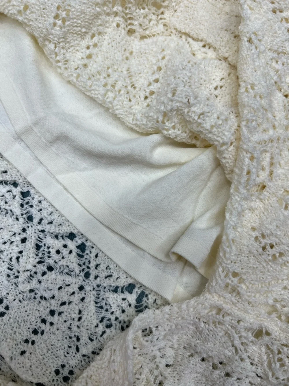 a new day Cream Lace Midi Pencil Skirt with Slit Size Large - Picture 5 of 7